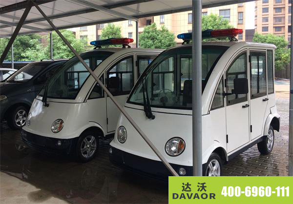 達(dá)沃電動(dòng)巡邏車服務(wù)于城管2